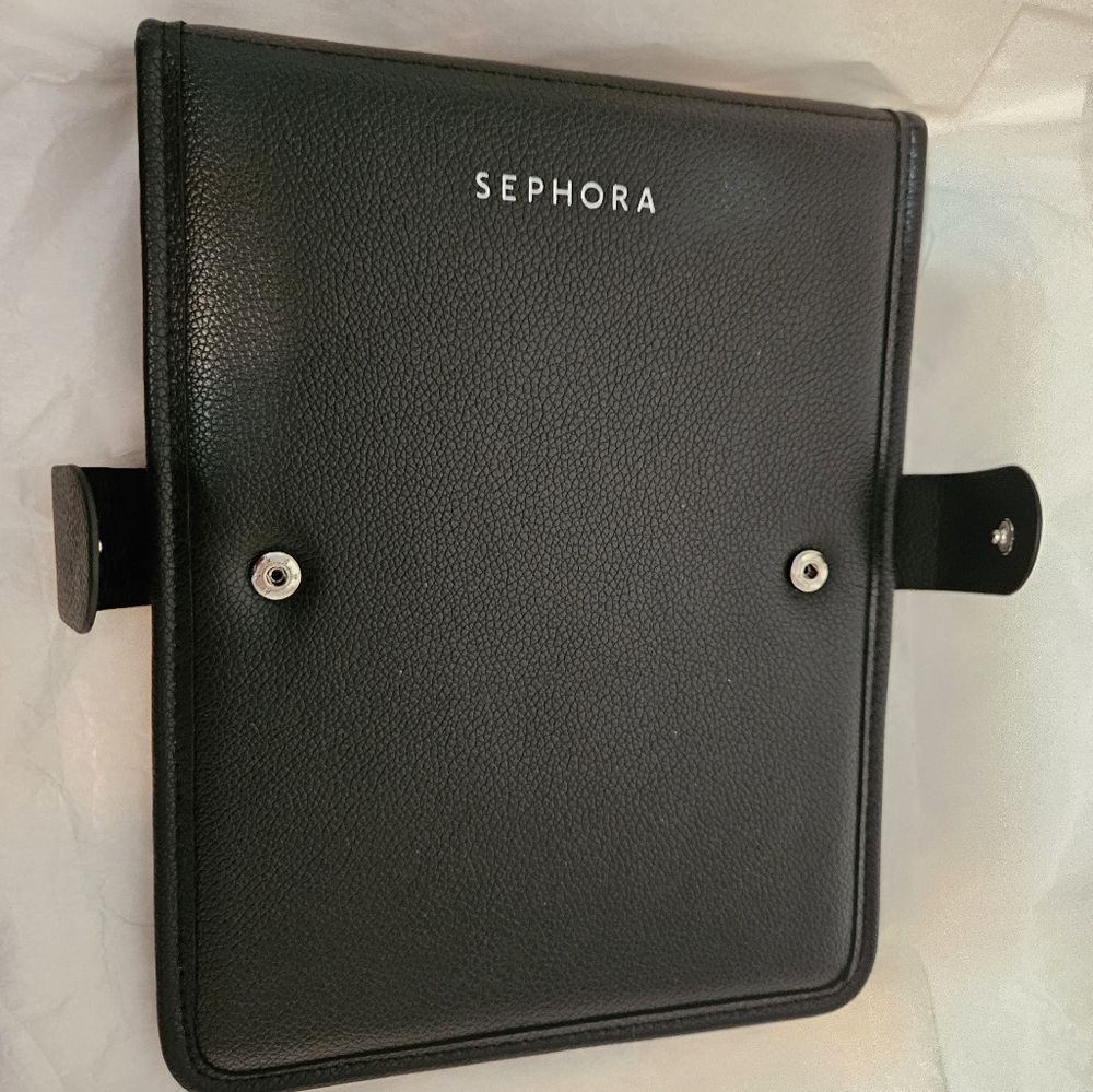 free w purchase - Sephora brush case for travel